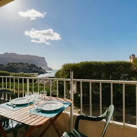 La Rade Vue Parking K6&you Cassis